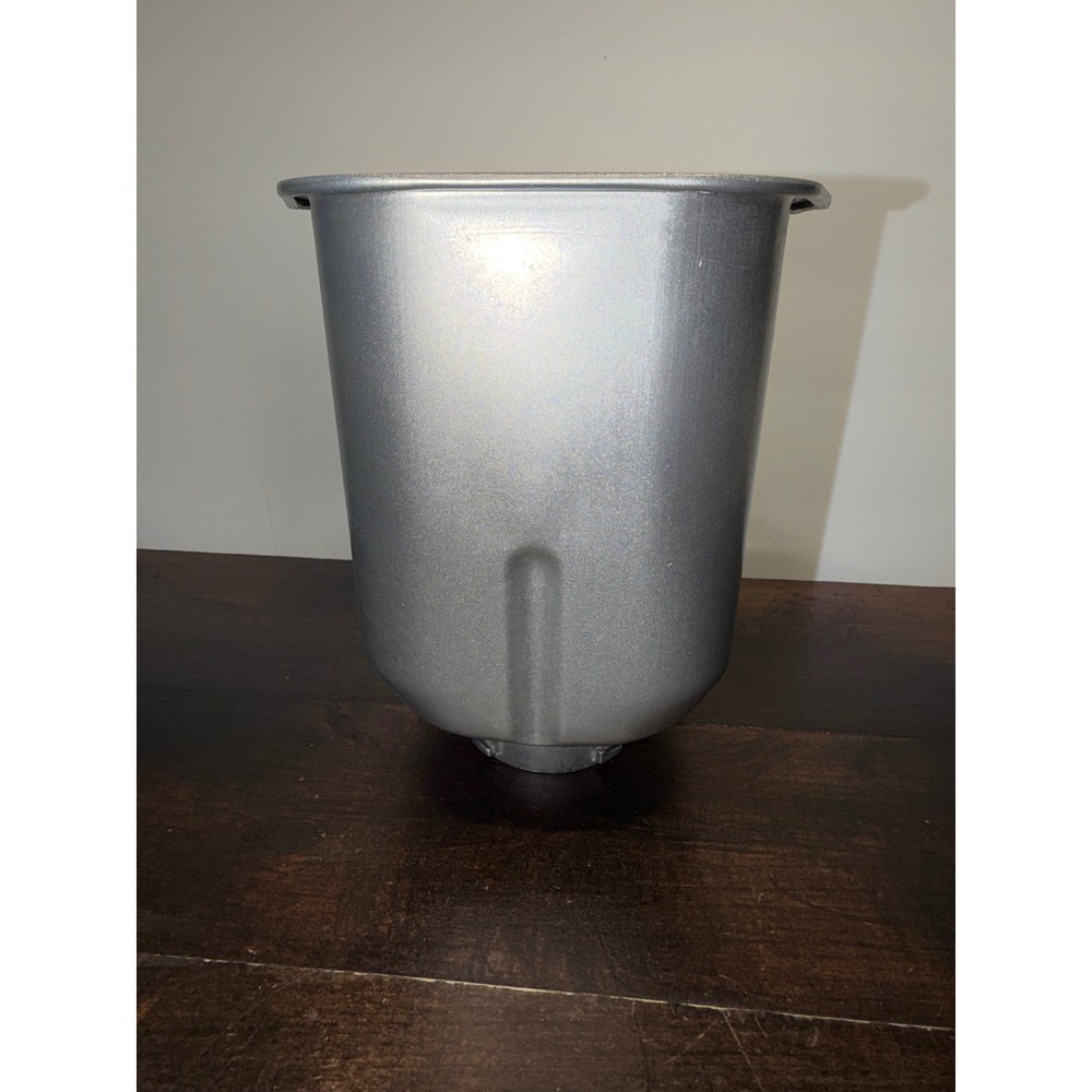 West Bend Homestyle Bread Maker Replacement Pan and Kneading Paddle‎ 95"